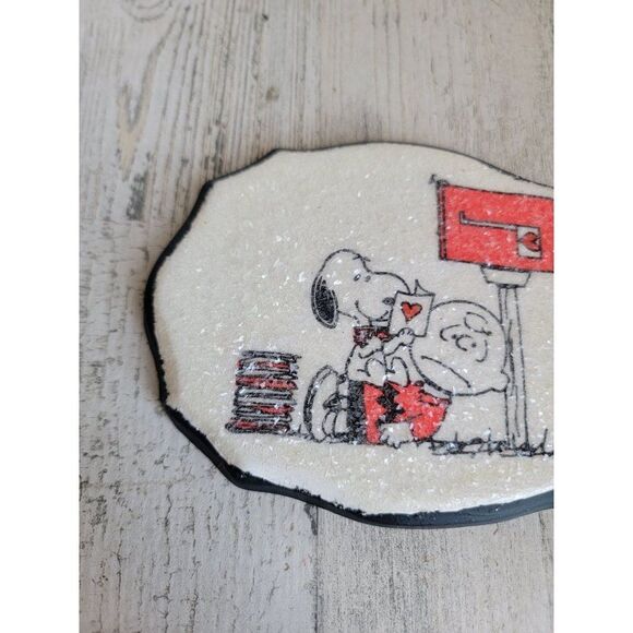 Unique ceramic Snoopy Charlie Brown Valentine's figurine statue - Picture 4 of 6